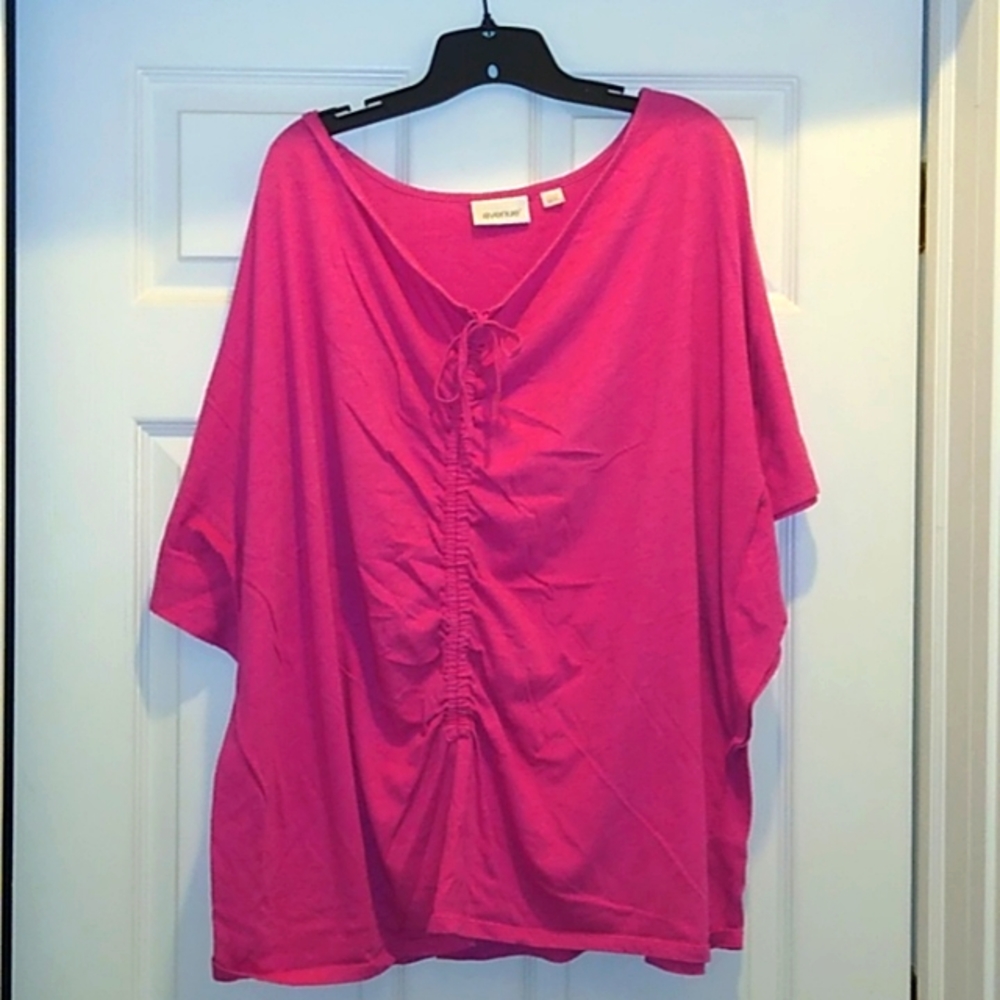 Women's Plus Top in Pink Size 26W/28W.